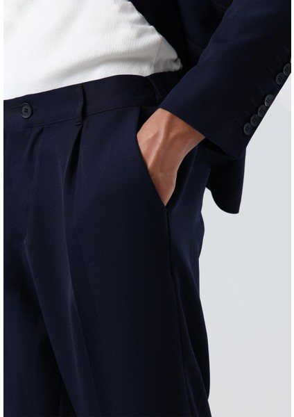 Oversize Kruvaze Takım Elbise Lacivert