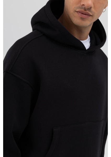 Basic Kapüşonlu Boxy Fit Sweatshirt Siyah indirimleri