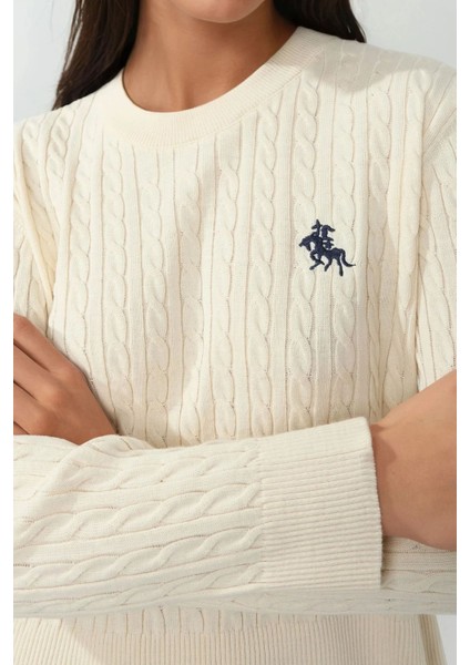 Kadın Saç Örgü Desenli Nakış Detaylı Triko Kazak Beyaz fiyatları