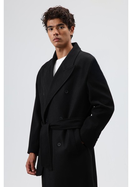 Oversize Kruvaze Kaşe Kaban Siyah fırsatları