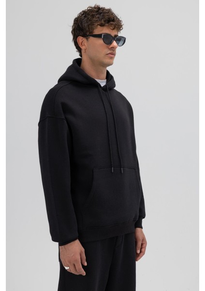 Basic Oversize Kapüşonlu Sweatshirt Siyah fırsatları