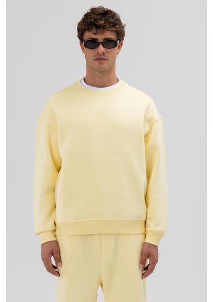 Basic Bisiklet Yaka Oversize Sweatshirt Sarı
