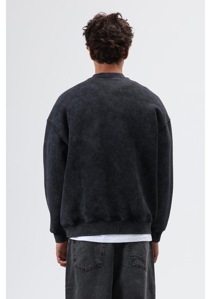 Oversize Bisiklet Yaka Baskılı Sweatshirt Siyah fiyatları