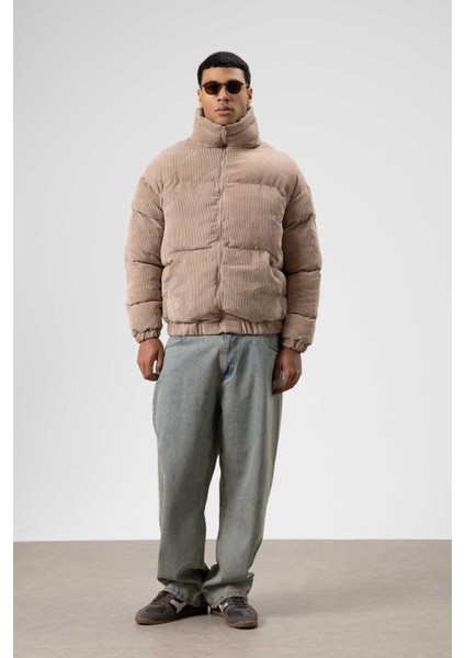 Oversize Kadife Şişme Mont Bej modelleri