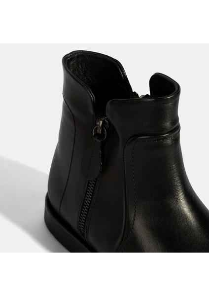Kadın Siyah Çift Fermuarlı Deri Bot