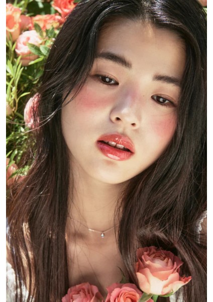 Juicy Berry Plumping Lip Oil 05 Rosy Girl - Dolgunlaştırıcı Etkili Gloss Tipi Vegan Dudak Yağı modelleri