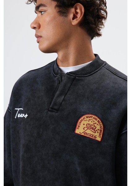 Oversize Bisiklet Yaka Baskılı Sweatshirt Siyah indirimleri