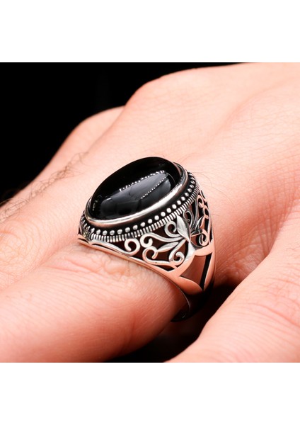 Siyah Taşlı Desenli 925 Ayar Gümüş Erkek Yüzük
