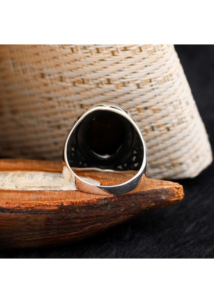 Siyah Taşlı Desenli 925 Ayar Gümüş Erkek Yüzük fırsatları