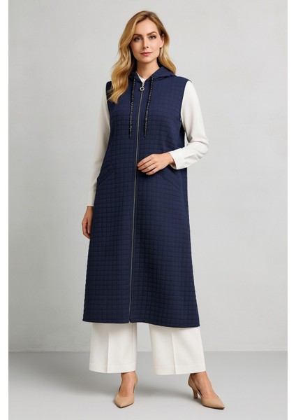 1096 Kapişonlu Fermuarlı Önü Zincir Detaylı Kapitone Yelek #10-25#