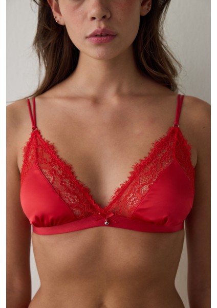 Kırmızı Satin Lace Triangle