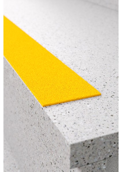 | 90 cm | CTP Kaydırmaz Bant PRO (5 cm x 0.9 metre, Sarı) modelleri