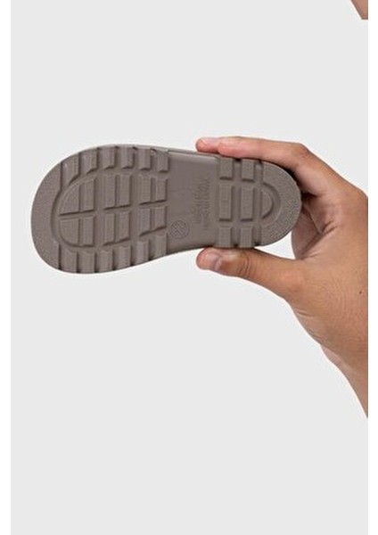 Verona Çocuk Çizme Outdoor Kullanım İçin Rahat Tabanlı Su Geçirmez Tasarım