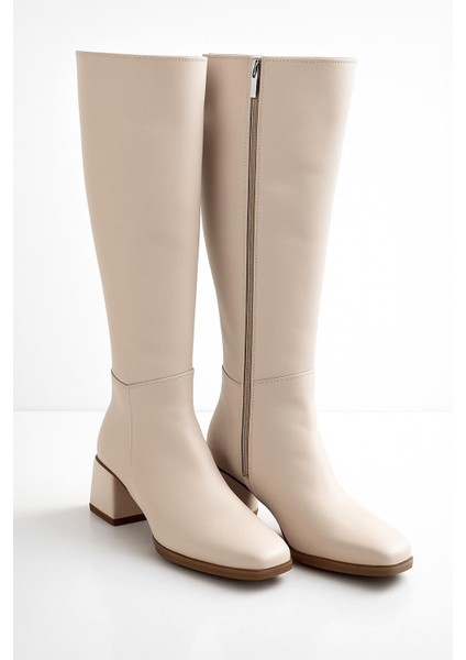 Kadın Topuk Detaylı Yandan Fermuarlı Uzun Çizme