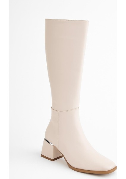 Kadın Topuk Detaylı Yandan Fermuarlı Uzun Çizme modelleri