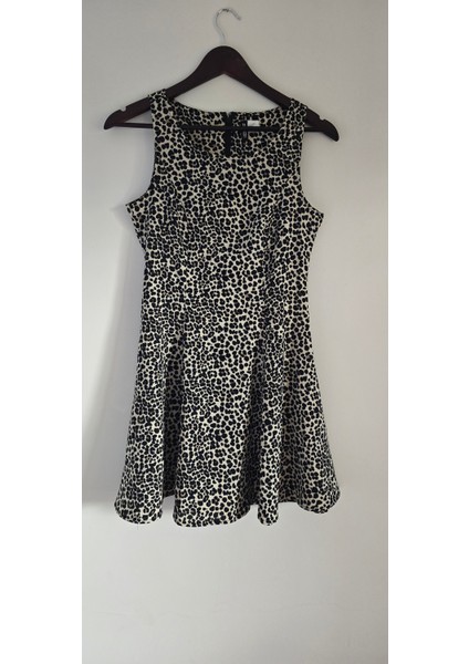 Leopar Desenli Günlük Elbise