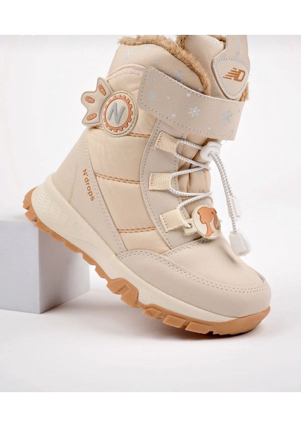 Içi Kız Çocuk Bot modelleri