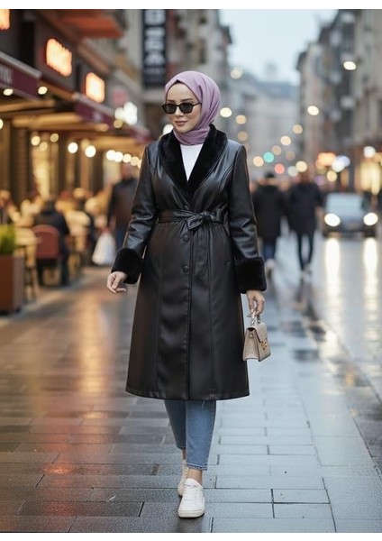 Kadın Yakası Tüylü Kuşaklı Astarlı Siyah Deri Trençkot