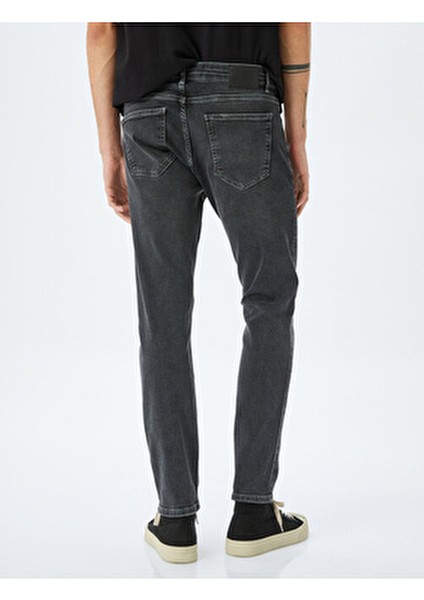 Slim Fit Jean Pantolon Erkekler İçin Beş Cepli Siyah Denim 32 Beden Kış Sezonu