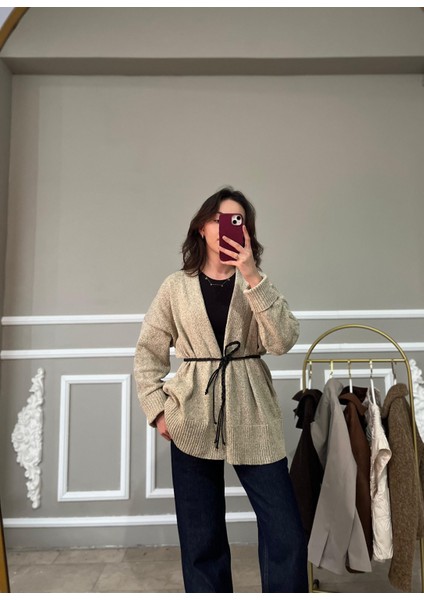 Kemerli Latte Hırka fiyatları