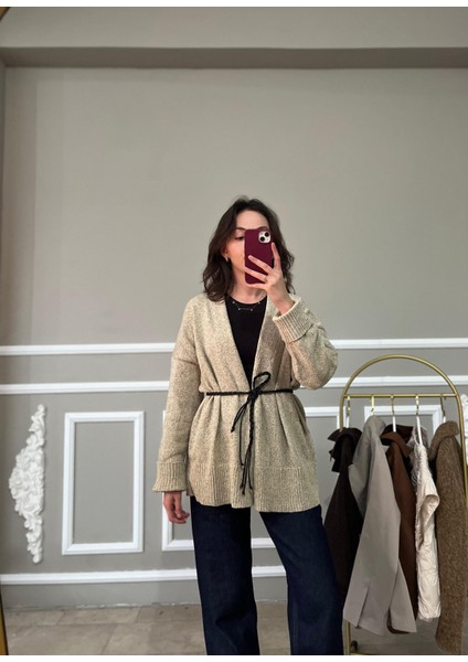 Kemerli Latte Hırka modelleri