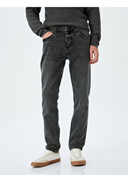 Slim Fit Jean Pantolon Erkekler İçin Beş Cepli Siyah Denim 32 Beden Kış Sezonu