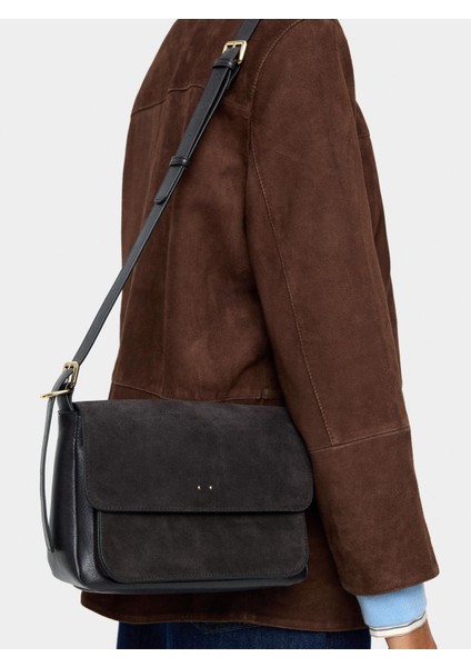 Deri Içerikli Çapraz Çanta