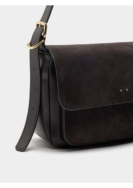 Deri Içerikli Çapraz Çanta modelleri