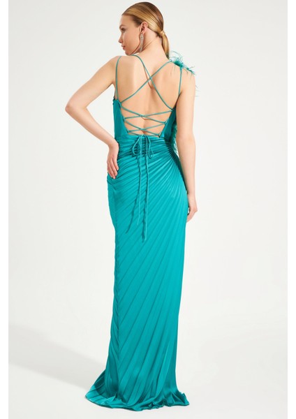 Aqua Yeşil Omuzda Tüy Detaylı V Yaka Yırtmaçlı Abiye Elbise indirimleri