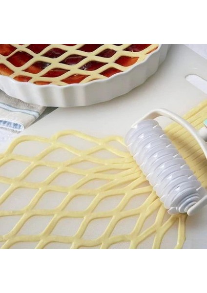 Kafes Şekilli Hamur Kesici ve Şekillendirici fırsatları