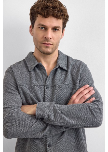 Pamuk Karışımlı Regular Fit Klasik Yaka Uzun Kollu Gömlek Erkek Gömlek B35W22003 105 indirimleri