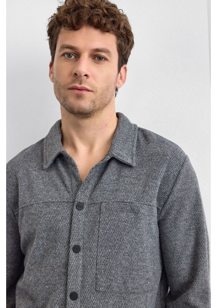 Pamuk Karışımlı Regular Fit Klasik Yaka Uzun Kollu Gömlek Erkek Gömlek B35W22003 105