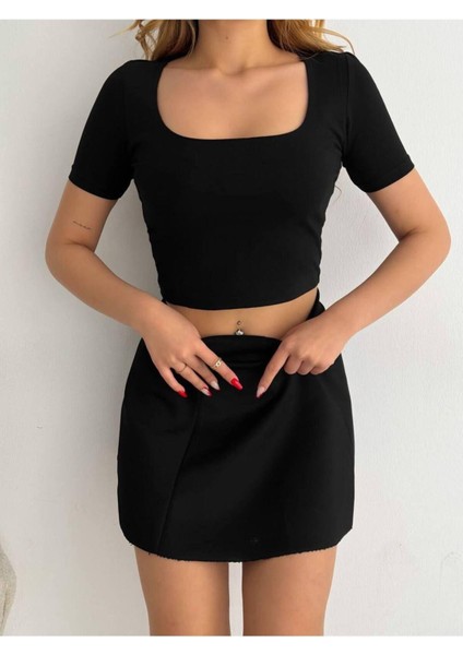 Kare Yaka Crop Bluz fırsatları