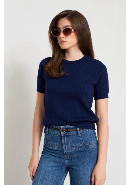 Lacivert Bisiklet Yaka Kısa Kollu Triko