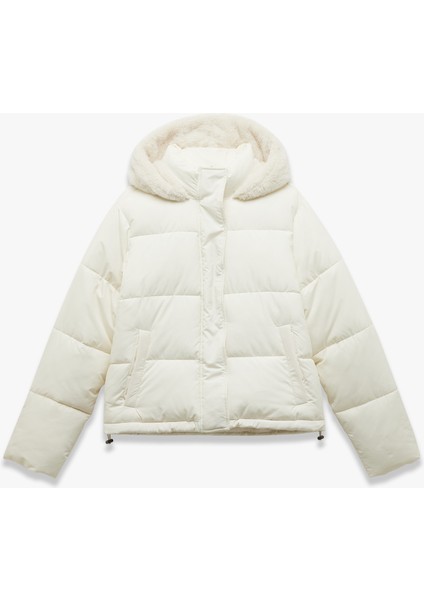 Kapüşonlu Fermuarlı Içi Peluş Çıtçıt Düğmeli Cepli Şişme Mont modelleri