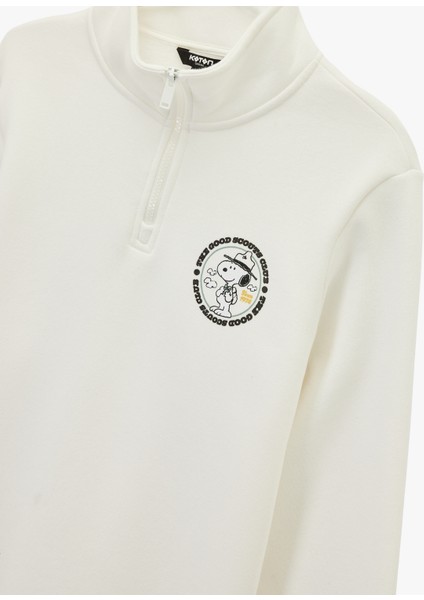 Uzun Kollu Yarım Fermuarlı Lisanslı Snoopy Baskılı Sweatshirt modelleri