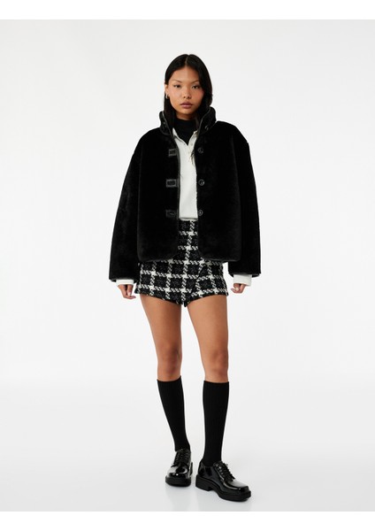 Dik Yaka Kaban Peluş Biye Detaylı Düğmeli Uzun Kollu fiyatları