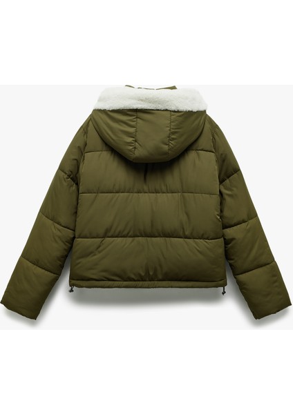 Kapüşonlu Fermuarlı Içi Peluş Çıtçıt Düğmeli Cepli Şişme Mont indirimleri