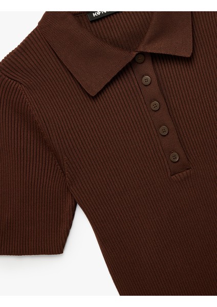 Regular Fit Yarım Düğmeli Kısa Kollu Polo Yaka Triko Kazak indirimleri