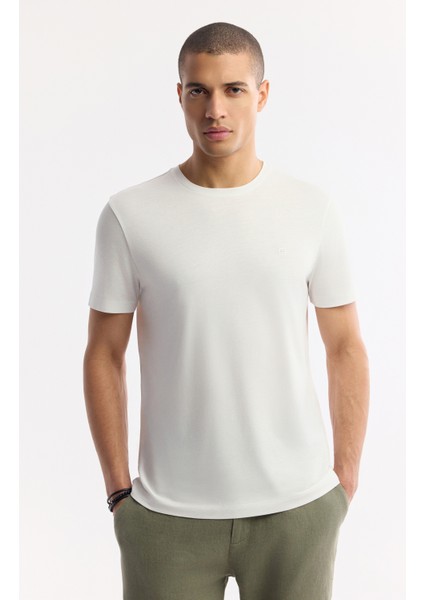 Erkek Beyaz Bisiklet Yaka Soft Touch Basic Regular Fit T-Shirt B001171