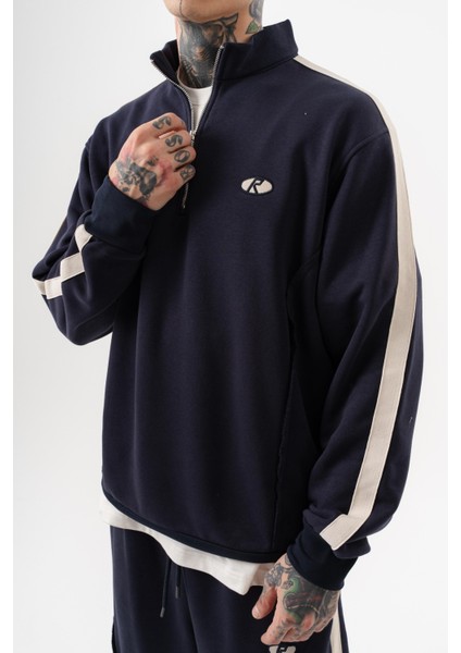 Erkek Pis Dikiş Detaylı Yarım Fermuarlı Diagonel Sweatshirt Lacivert fırsatları
