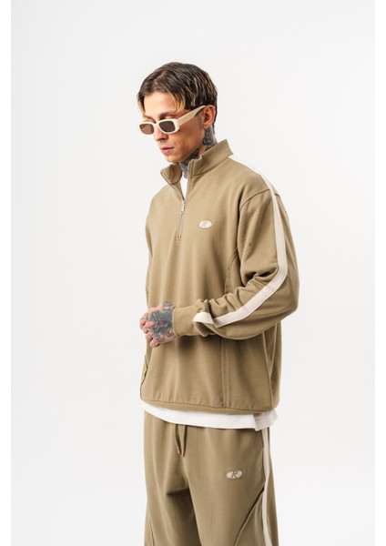Erkek Pis Dikiş Detaylı Yarım Fermuarlı Diagonel Sweatshirt Haki fiyatları