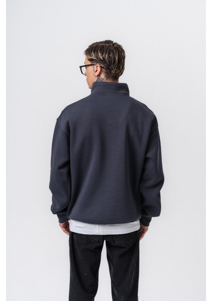 Erkek Respire Yazı Detaylı Yarım Fermuarlı Basic Sweatshirt Füme modelleri