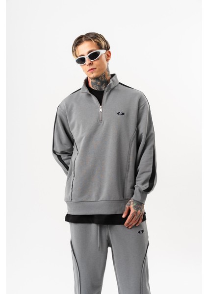 Erkek Pis Dikiş Detaylı Yarım Fermuarlı Diagonel Sweatshirt Gri