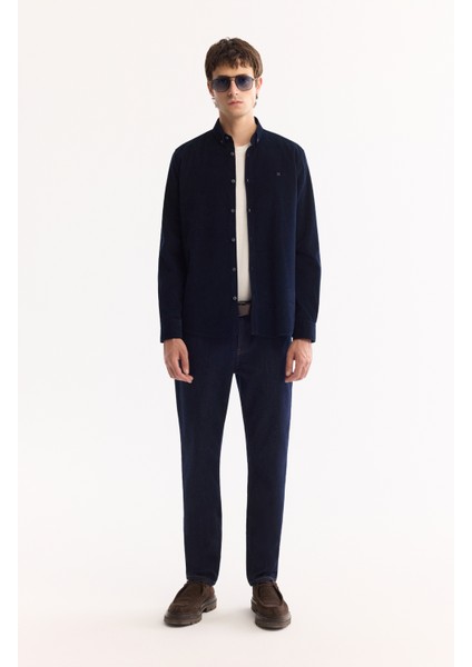 Erkek Lacivert Düğmeli Yaka %100 Pamuk Soft Touch Kadife Regular Fit Gömlek B002032