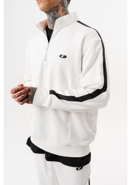 Erkek Pis Dikiş Detaylı Yarım Fermuarlı Diagonel Sweatshirt Ekru fırsatları