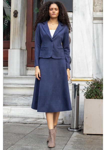 Hafif Likralı Süet Kumaş Flato Cepli Uzun Kol Kısa Blazer Ceket-Lacivert