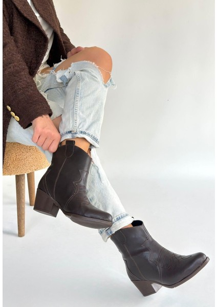 Akver Acı Kahve Cilt Topuklu Bot fiyatları