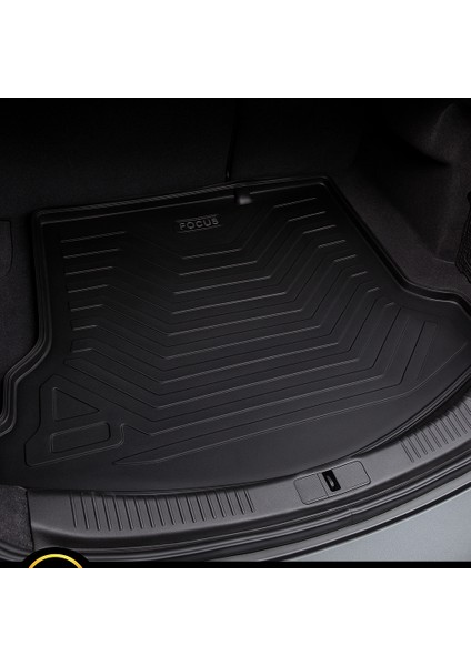 Ford Focus 2 2004–2011 Uyumlu 3D Bagaj Havuzu Premium fırsatları