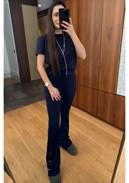 Paçadan Düğmeli Tayt- Lacivert indirimleri